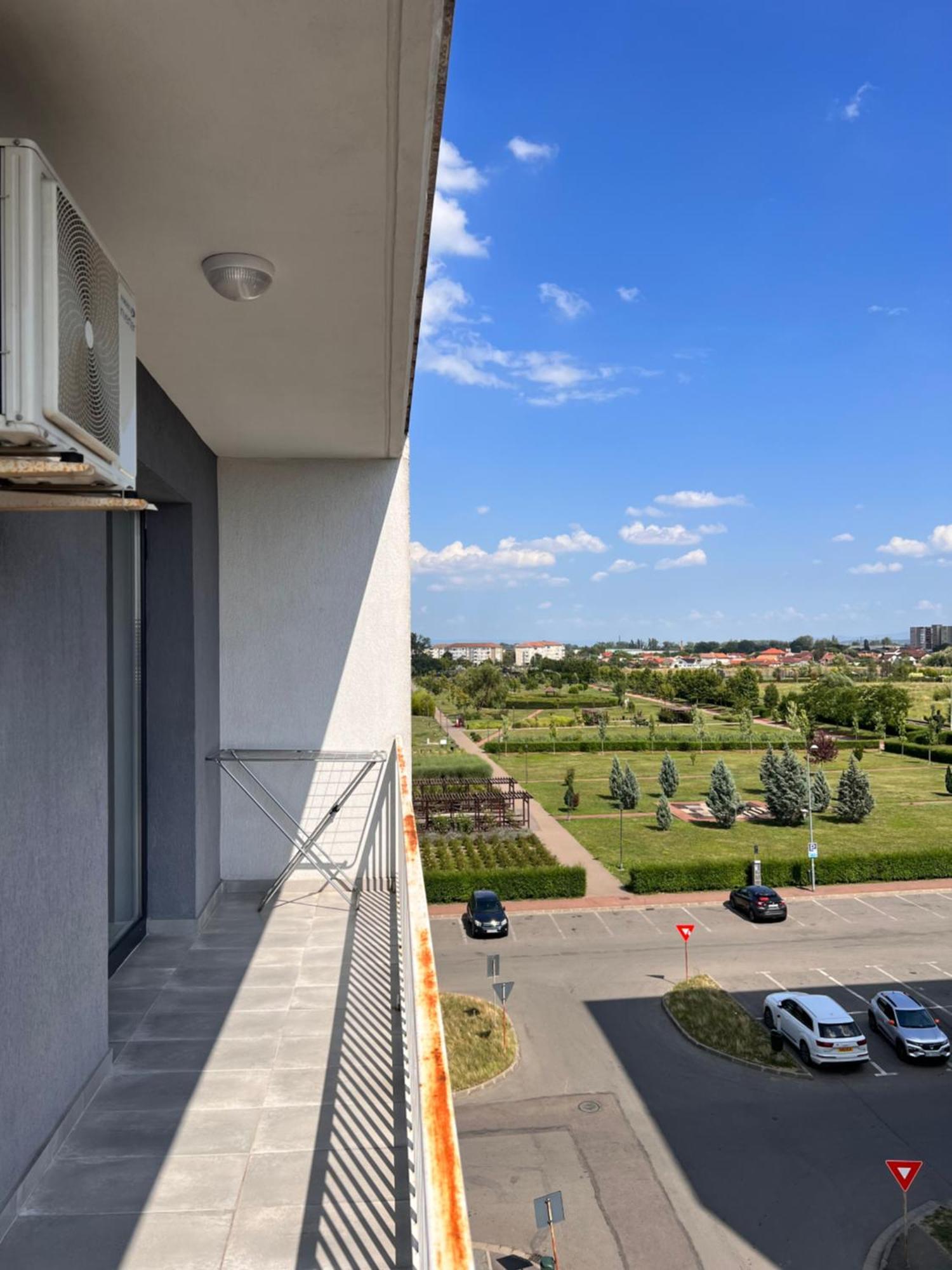 Apartament Madeira Apartment Oradea Luaran gambar